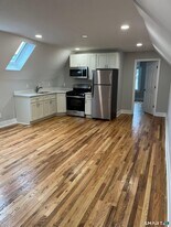 85 James St in Bridgeport, CT - Building Photo