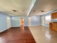 3707 Rosemont St, Unit 440 in Houston, TX - Building Photo - Building Photo