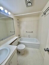 236 Northampton L in West Palm Beach, FL - Building Photo - Building Photo