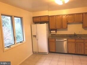 6930 Hector Rd in McLean, VA - Building Photo - Building Photo