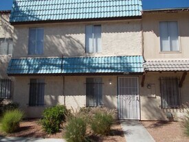 3994 Visby Ln in Las Vegas, NV - Building Photo