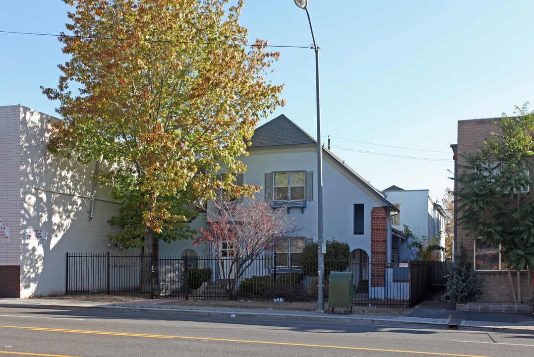 University Apartments in Reno, NV - Building Photo