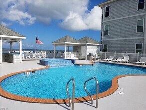 2312 Beach Haven Dr in Virginia Beach, VA - Foto de edificio - Building Photo