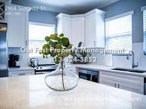 2908 Sanchez St in Tampa, FL - Building Photo - Building Photo