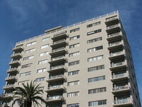 Santa Monica Bay Towers in Santa Monica, CA - Building Photo - Building Photo