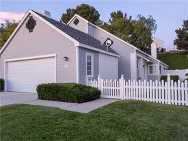 21032 Primrose Ln in Mission Viejo, CA - Building Photo