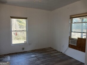 605 Bolton Rd NW in Atlanta, GA - Building Photo - Building Photo