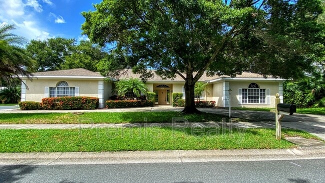 property at 642 Weathersfield Dr