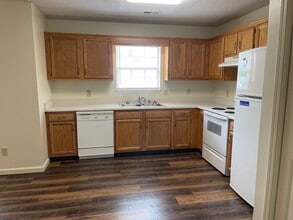 39 Christian St, Unit 39 in Somerset, KY - Foto de edificio - Building Photo