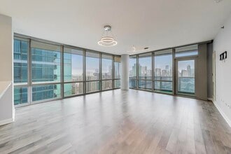 1211 S Prairie Ave in Chicago, IL - Foto de edificio - Building Photo