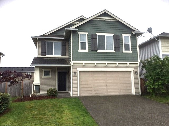 1728 178th St Ct E in Spanaway, WA - Building Photo