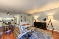 Building Photo - Monte Bello Apartments in Sacramento, California