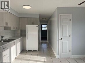 367 Wilson St E in Hamilton, ON - Building Photo - Building Photo