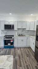 5347 Belfield Ave in Philadelphia, PA - Building Photo - Building Photo