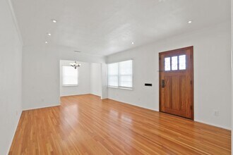 4232 Walnut in Long Beach, CA - Foto de edificio - Building Photo