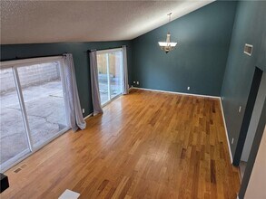 3288 Timber Bluff Dr NE in Marietta, GA - Building Photo - Building Photo