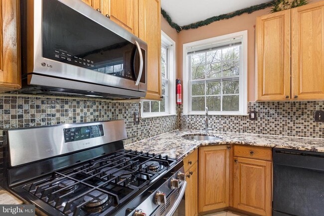 3 Keats Ct in East Windsor, NJ - Building Photo - Building Photo
