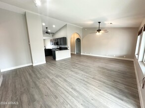 925 S Jay St in Chandler, AZ - Building Photo - Building Photo