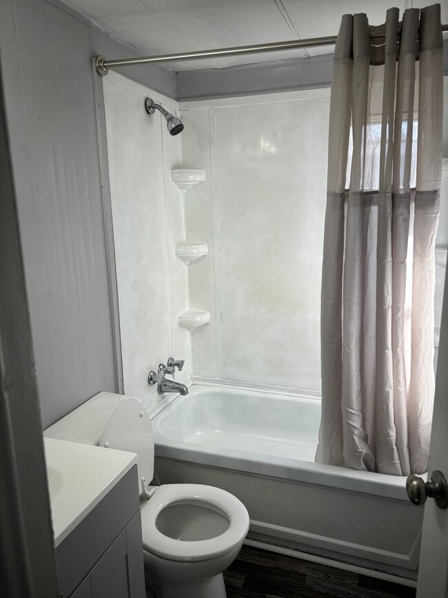208 Fernwood Park Dr in Spartanburg, SC - Building Photo - Building Photo