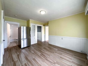 74 Larchwood Rd in Methuen, MA - Building Photo - Building Photo