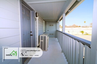 2134 Pine St in Redding, CA - Building Photo - Building Photo