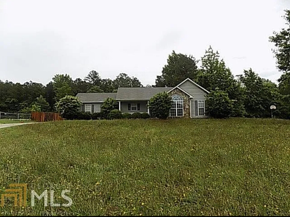 426 Hampton Green Dr in Lagrange, GA - Building Photo