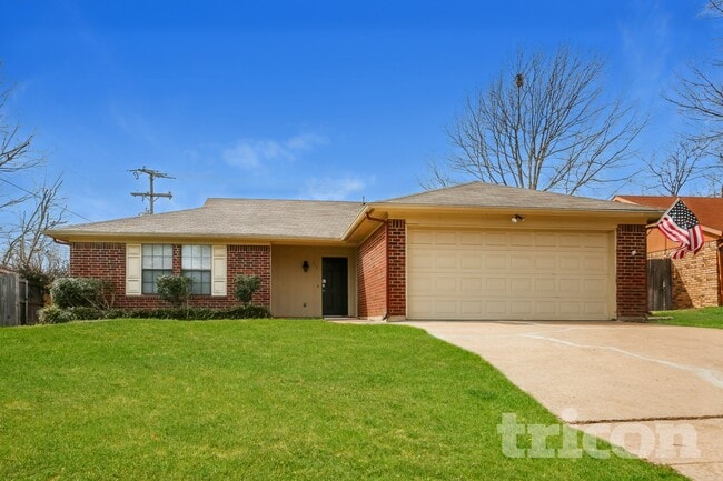 property at 773 Parkview Dr