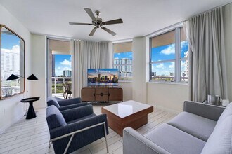 1780 Polk St in Hollywood, FL - Building Photo - Building Photo