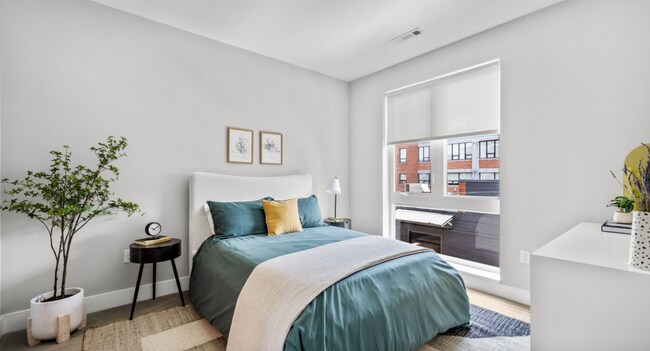 108 Cambridge St, Unit 508 in Boston, MA - Foto de edificio - Building Photo