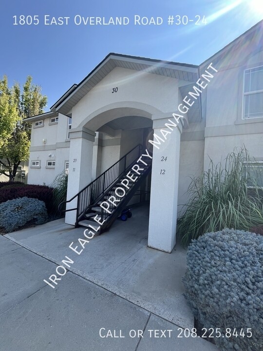 1805 E Overland Rd in Meridian, ID - Building Photo
