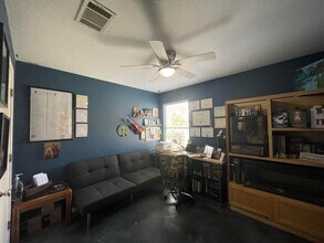 2109 Brewers Pl in Taylor, TX - Building Photo - Building Photo