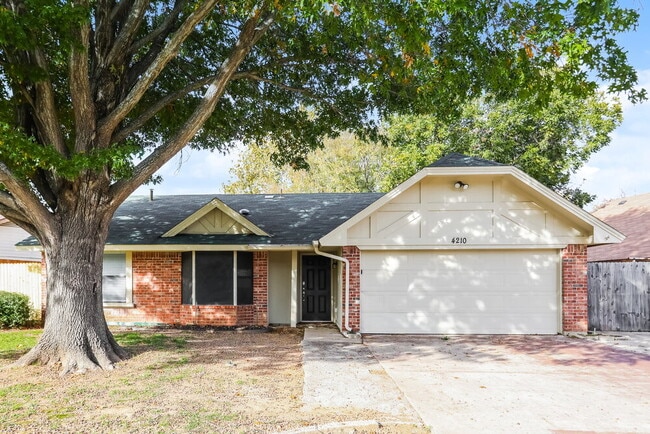 property at 4210 Glen Hollow Cir