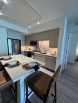 55 NW 27th Ave, Unit 811 in Miami, FL - Building Photo