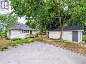 851 Lake Dr E in Georgina, ON - Building Photo - Building Photo