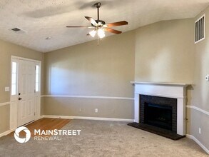 10608 Pecan Ln in Jonesboro, GA - Building Photo - Building Photo
