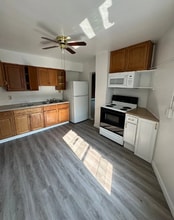 65 E Penn St in Carlisle, PA - Building Photo - Building Photo