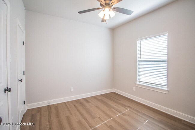 property at 2534 137th St