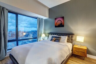 2100 Rue de Bleury in Montréal, QC - Building Photo - Building Photo