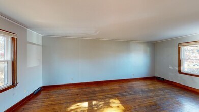 2140 Sunset Dr in Ames, IA - Building Photo - Building Photo