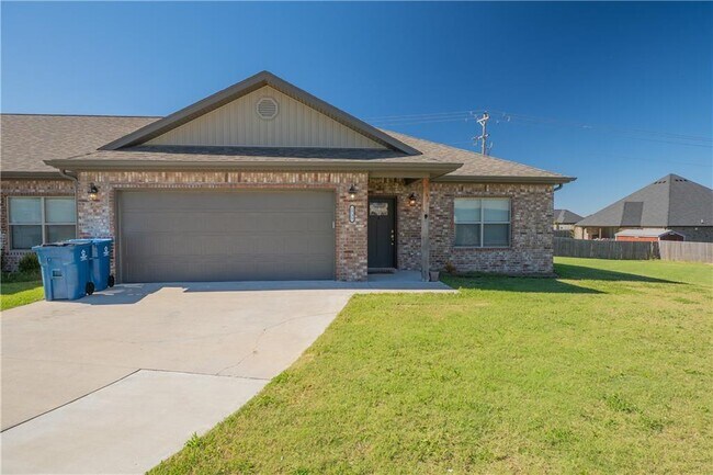 1723 Booker Cir in Pea Ridge, AR - Building Photo - Building Photo