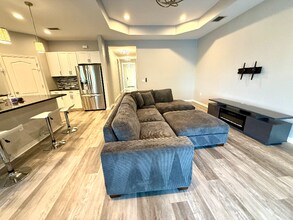 172 Cohosh Rd in Nokomis, FL - Building Photo - Building Photo