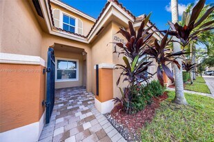 12040 SW 28th St in Miramar, FL - Building Photo