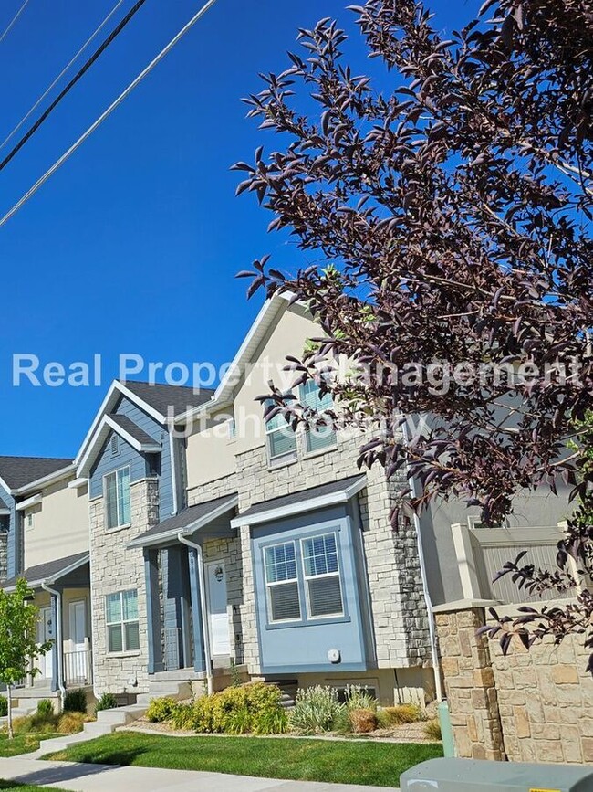 property at 891 N 1120 E