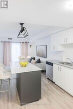 104 Summit Ridge Dr in Guelph, ON - Building Photo - Building Photo