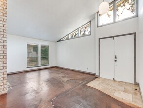 12411 Ln Lira St in San Antonio, TX - Building Photo - Building Photo