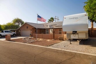 11482 E Vía Montana in Yuma, AZ - Building Photo - Building Photo