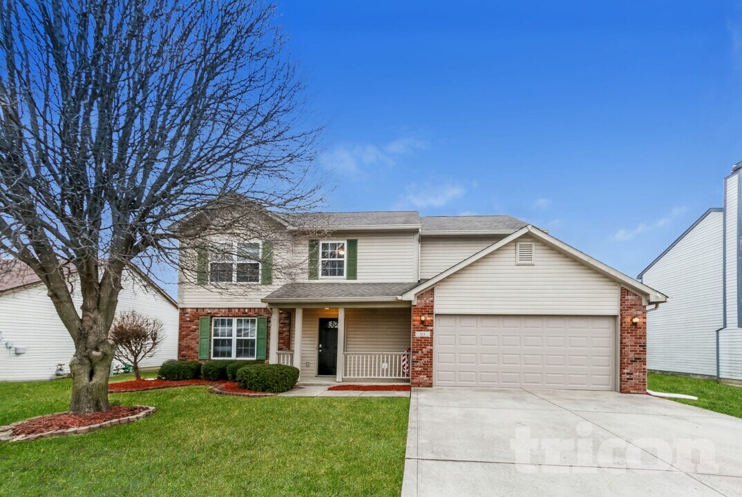 614 Eastpointe Dr in Shelbyville, IN - Building Photo