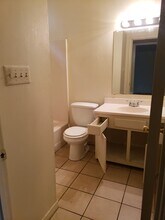 8083 Bayou Fountain Ave, Unit A in Baton Rouge, LA - Building Photo - Building Photo