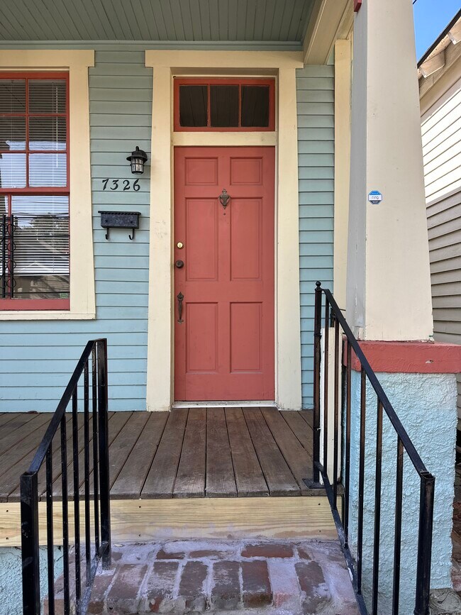 7326 Freret St in New Orleans, LA - Building Photo - Building Photo