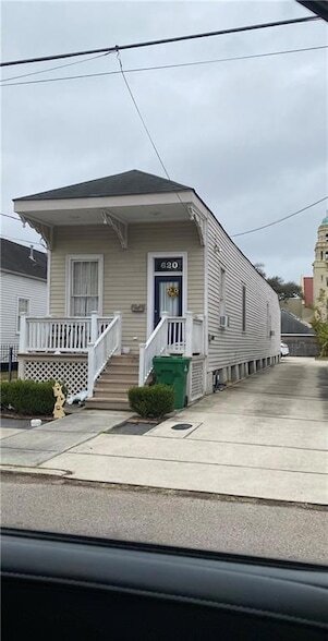 property at 620 Lafayette St